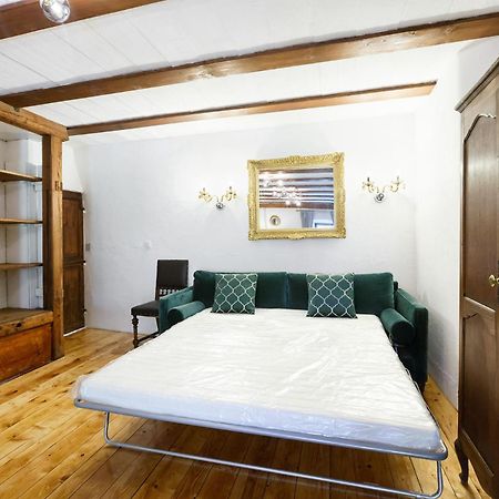 A Castle Spirit Apartment In Chateau Du Chatelard Clarens ภายนอก รูปภาพ